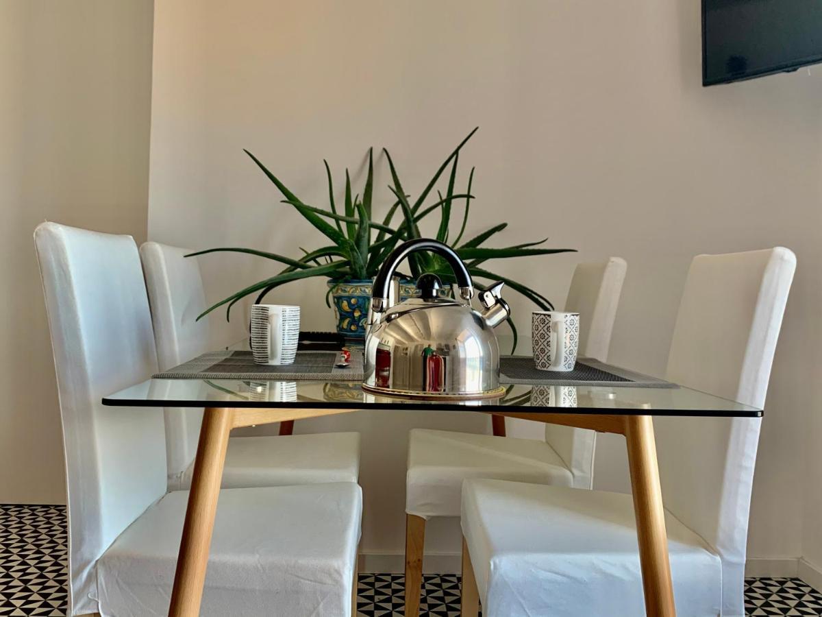 I Mezzanini Di Palazzo Bonaccorsi Apartman Milazzo Kültér fotó