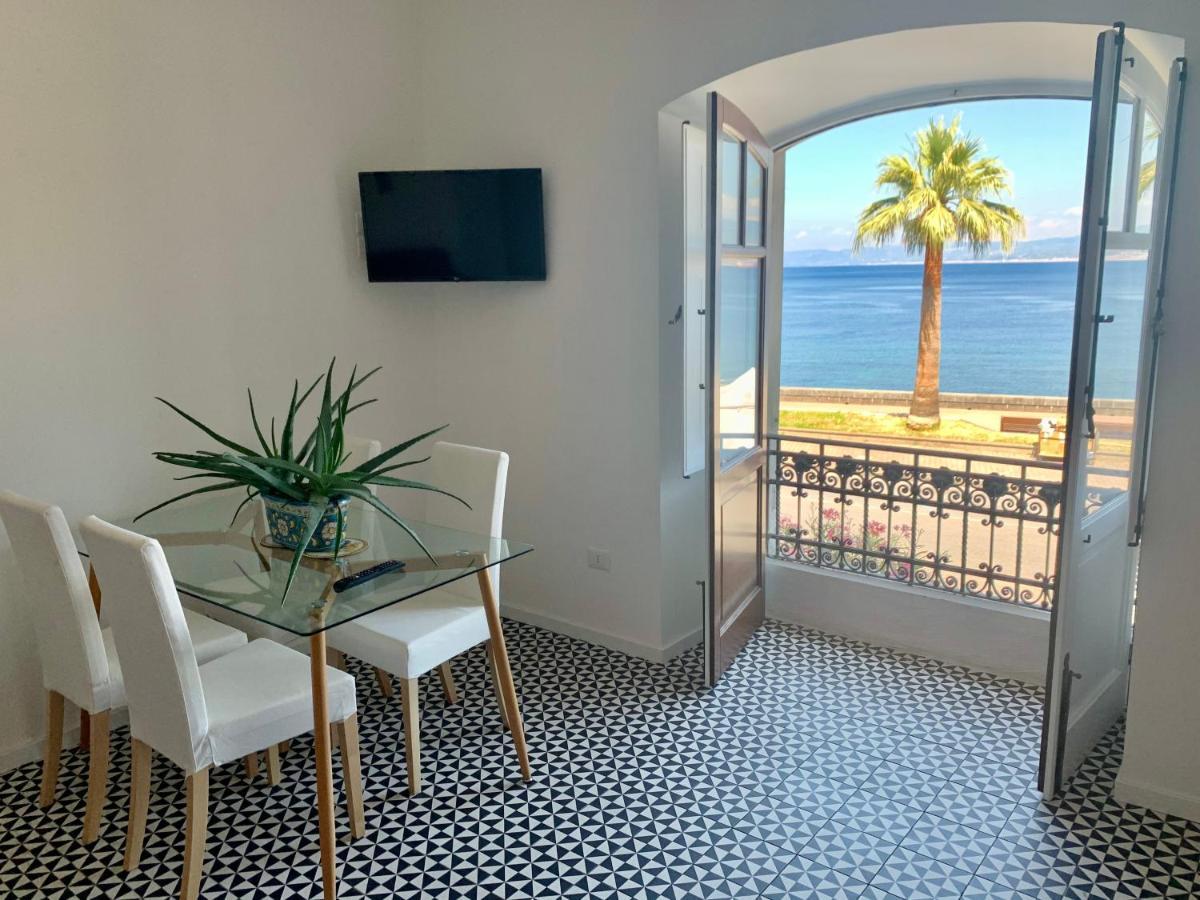 I Mezzanini Di Palazzo Bonaccorsi Apartman Milazzo Kültér fotó