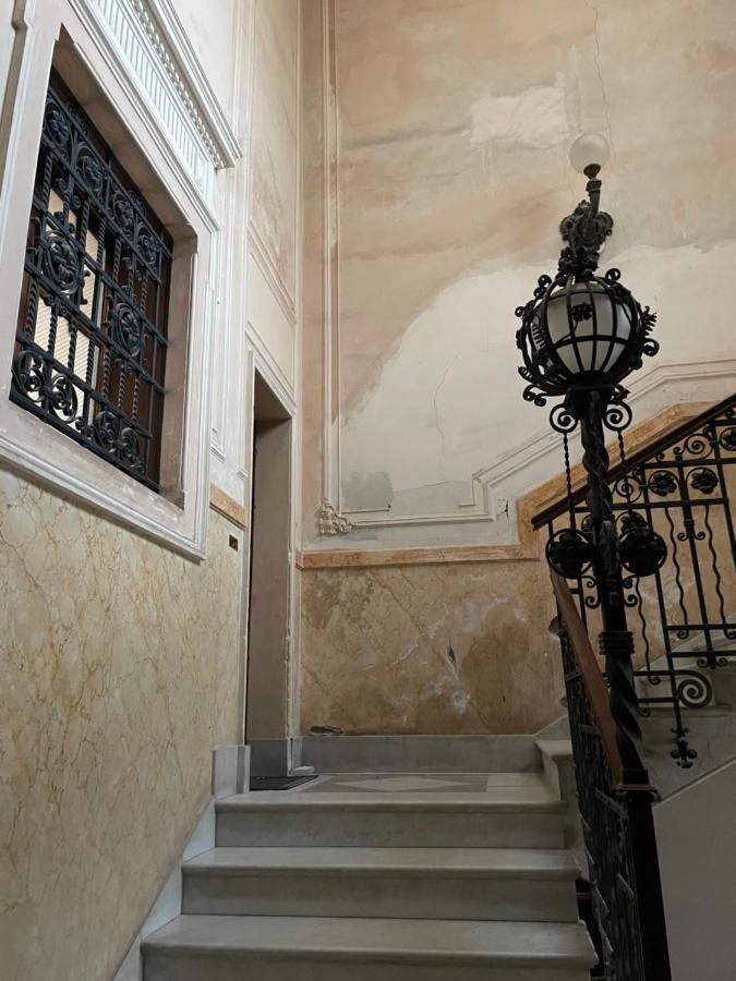 I Mezzanini Di Palazzo Bonaccorsi Apartman Milazzo Kültér fotó