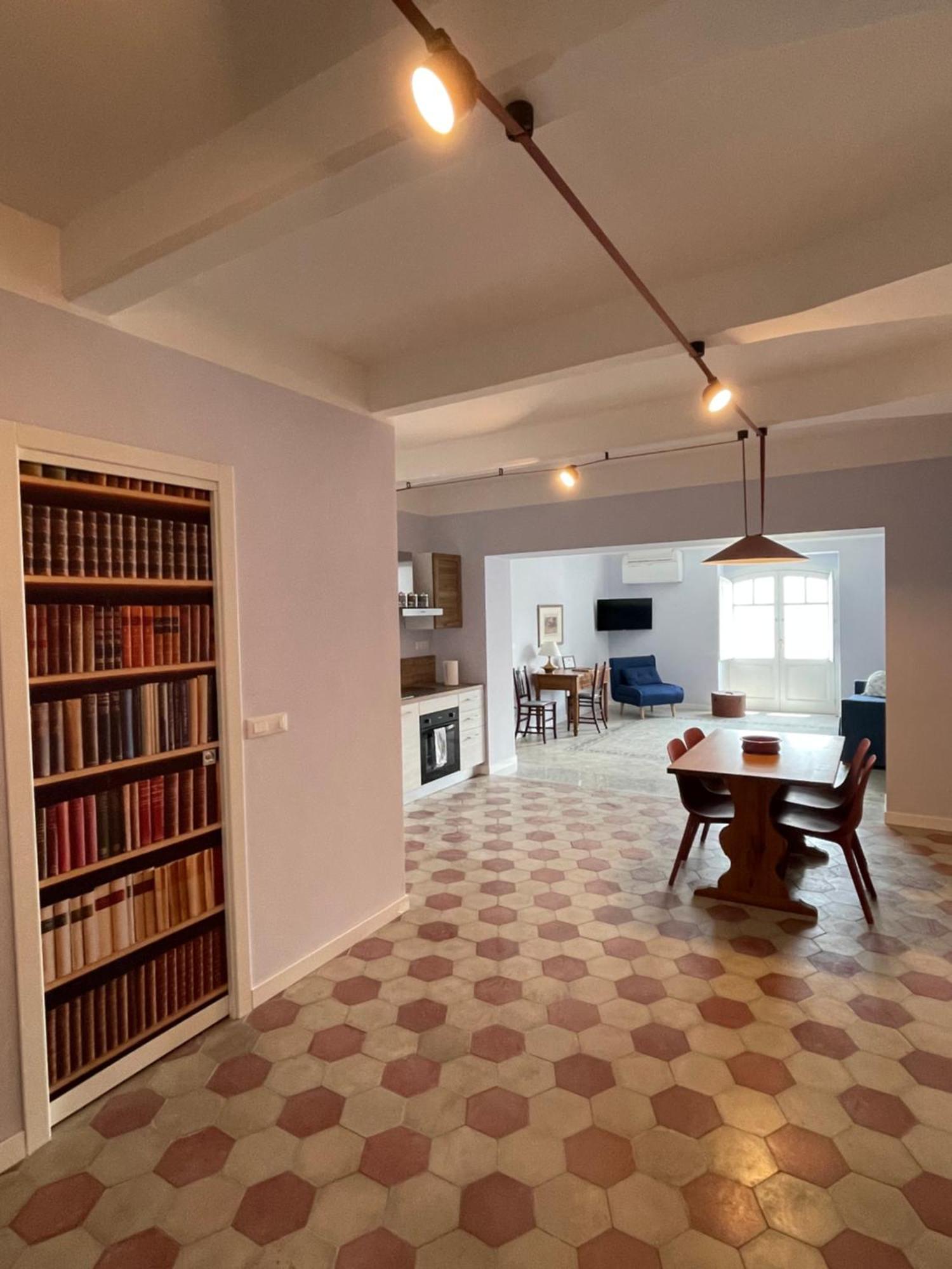 I Mezzanini Di Palazzo Bonaccorsi Apartman Milazzo Kültér fotó